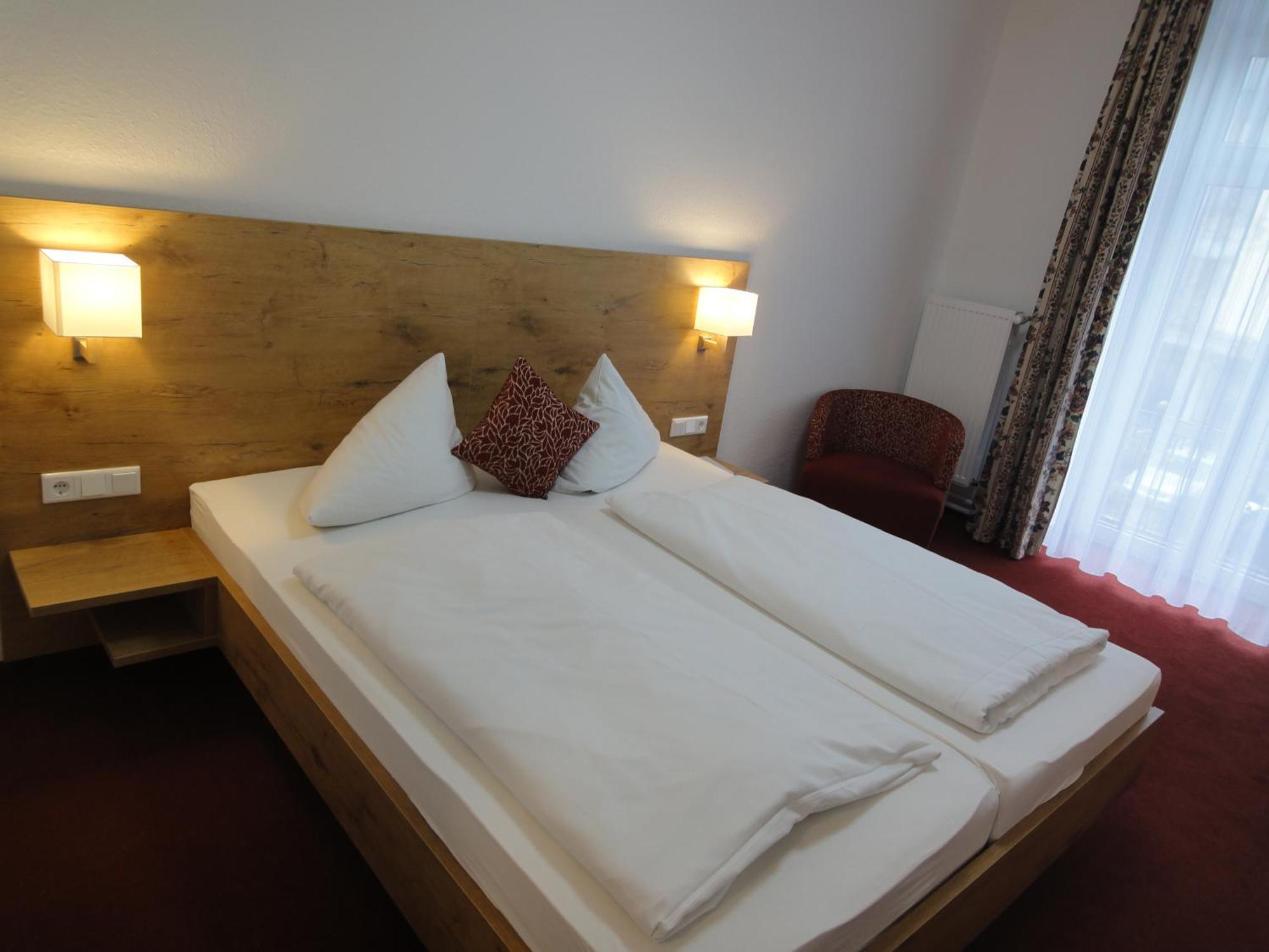 Hotel Krone Rielasingen-Worblingen Quarto foto